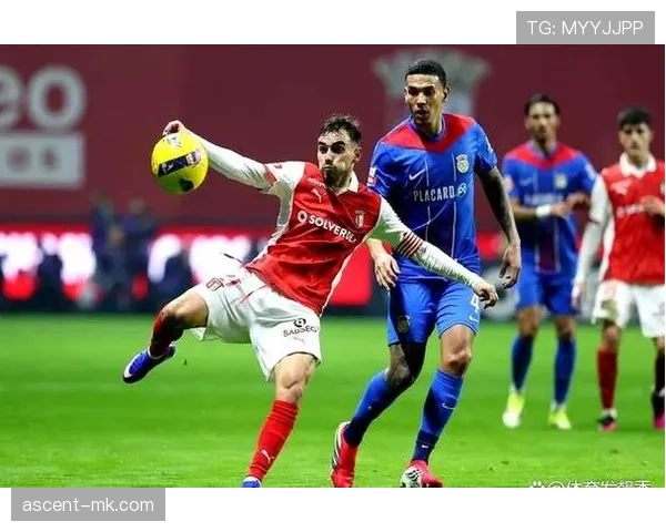 波尔图强势赛季表现亮眼,竞争力显著提升引关注 波尔图强势赛季表现亮眼,竞争力显著提升引关注