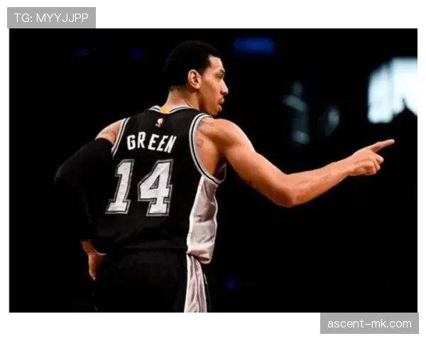 雷亚莱主场强势不败,状态回暖彰显冠军底蕴 雷亚莱主场强势不败,状态回暖彰显冠军底蕴