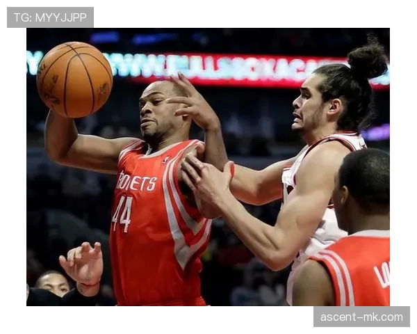 海耶斯高效内线篮板对比对手显著拉开差距