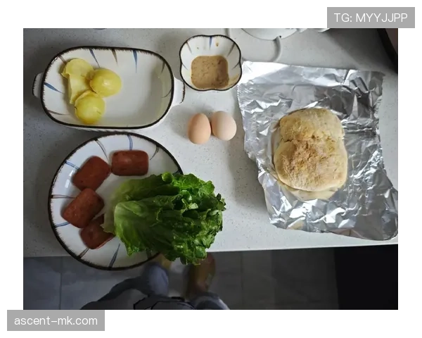 史梦瑶训练完随手晒的早餐照，这自律程度真的没谁了……